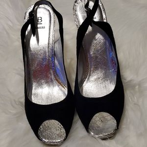 Baker's slingbacks
